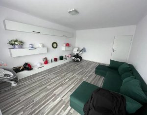 Appartement 3 chambres à vendre dans Baciu