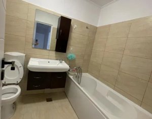 Appartement 3 chambres à vendre dans Baciu