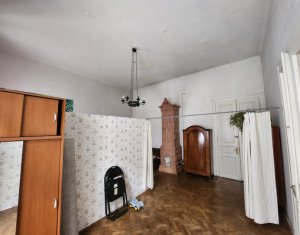 Appartement 4 chambres à vendre dans Cluj-napoca, zone Centru