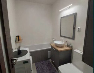 Appartement 3 chambres à vendre dans Floresti