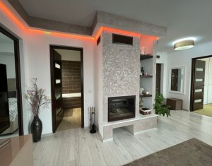 Appartement 3 chambres à vendre dans Cluj-napoca, zone Bulgaria