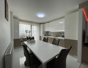 Appartement 3 chambres à vendre dans Cluj-napoca, zone Bulgaria