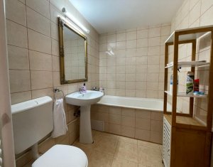 Appartement 3 chambres à vendre dans Cluj-napoca, zone Zorilor