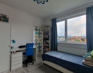 Appartement 3 chambres à vendre dans Floresti