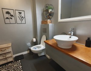 Appartement 3 chambres à vendre dans Floresti