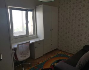 Appartement 4 chambres à vendre dans Cluj-napoca, zone Manastur