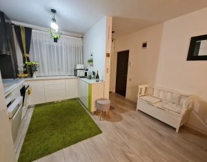 Appartement 3 chambres à vendre dans Floresti