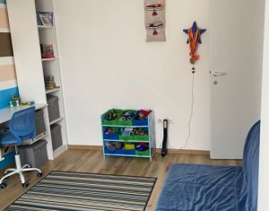 Appartement 3 chambres à vendre dans Floresti