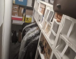 Appartement 3 chambres à vendre dans Cluj-napoca, zone Manastur