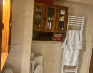 Appartement 3 chambres à vendre dans Cluj-napoca, zone Manastur