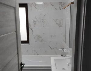 Appartement 3 chambres à vendre dans Floresti