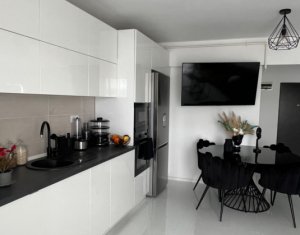 Appartement 2 chambres à vendre dans Cluj-napoca, zone Intre Lacuri