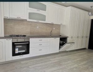 , 43m2 dans Floresti