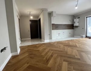 , 53m2 dans Floresti