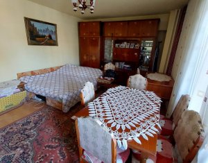 Appartement 3 chambres à vendre dans Cluj-napoca, zone Marasti