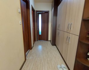 Appartement 3 chambres à vendre dans Cluj-napoca, zone Marasti