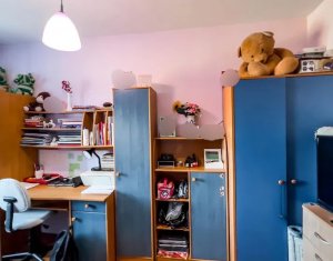 Appartement 3 chambres à vendre dans Cluj-napoca, zone Manastur