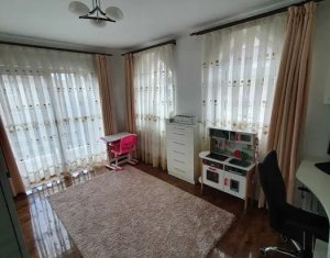 Appartement 3 chambres à vendre dans Cluj-napoca, zone Zorilor