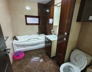 Appartement 3 chambres à vendre dans Cluj-napoca, zone Zorilor