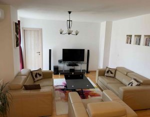 Appartement 3 chambres à vendre dans Cluj-napoca, zone Borhanci