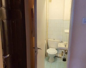 Appartement 4 chambres à vendre dans Cluj-napoca, zone Manastur