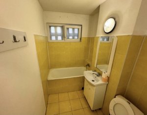 Appartement 3 chambres à vendre dans Cluj-napoca, zone Manastur