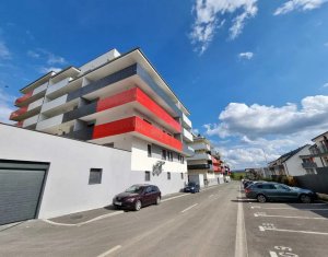 Appartement 3 chambres à vendre dans Baciu