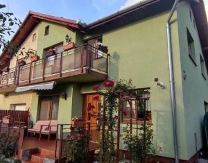 Maison 4 chambres à vendre dans Floresti