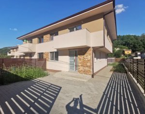 , 120m2 dans Floresti