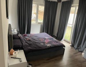 Maison 4 chambres à vendre dans Floresti