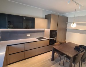 Maison 5 chambres à louer dans Cluj-napoca, zone Manastur