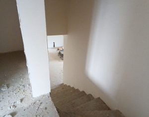 Maison 4 chambres à vendre dans Cluj-napoca, zone Iris