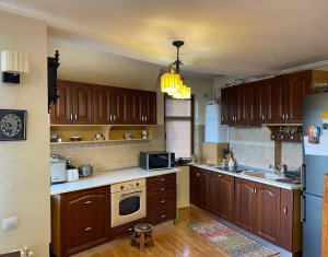 Appartement 4 chambres à vendre dans Baciu