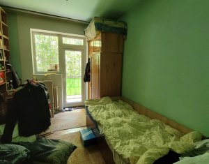 Appartement 4 chambres à vendre dans Cluj-napoca, zone Plopilor