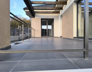 Maison 4 chambres à vendre dans Cluj-napoca, zone Iris