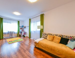 Maison 5 chambres à vendre dans Cluj-napoca, zone Faget