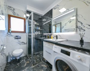 Maison 5 chambres à vendre dans Cluj-napoca, zone Faget