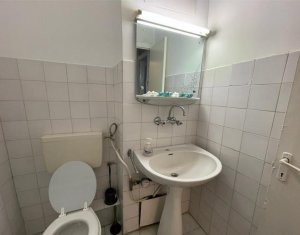 Appartement 3 chambres à vendre dans Cluj-napoca, zone Plopilor