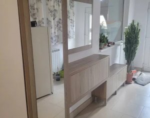 Maison 4 chambres à vendre dans Cluj-napoca, zone Intre Lacuri