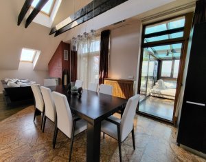 Appartement 4 chambres à vendre dans Cluj-napoca, zone Buna Ziua