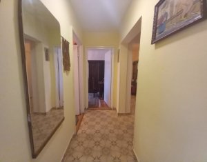 Appartement 4 chambres à vendre dans Cluj-napoca, zone Manastur