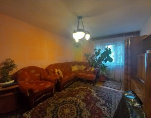 Appartement 4 chambres à vendre dans Cluj-napoca, zone Manastur