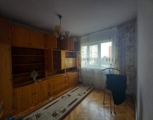 Appartement 4 chambres à vendre dans Cluj-napoca, zone Manastur