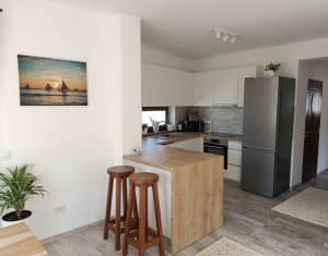 Appartement 4 chambres à vendre dans Floresti