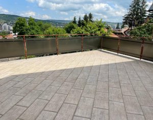 Maison 6 chambres à vendre dans Cluj-napoca, zone Gruia