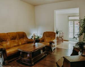 Maison 6 chambres à vendre dans Cluj-napoca