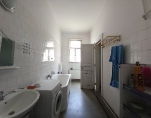 Maison 3 chambres à louer dans Cluj-napoca, zone Centru
