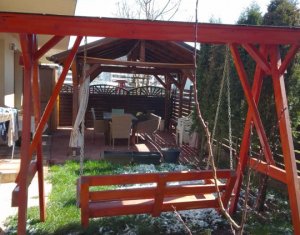 Maison 4 chambres à vendre dans Floresti