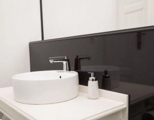 Maison 9 chambres à vendre dans Cluj-napoca, zone Centru