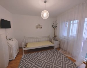 Appartement 3 chambres à vendre dans Cluj-napoca, zone Marasti